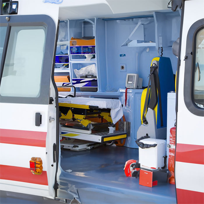河南荥阳租赁私人救护车转运到河南省平顶山煤业公司总医院 私人救护车出租怎么样