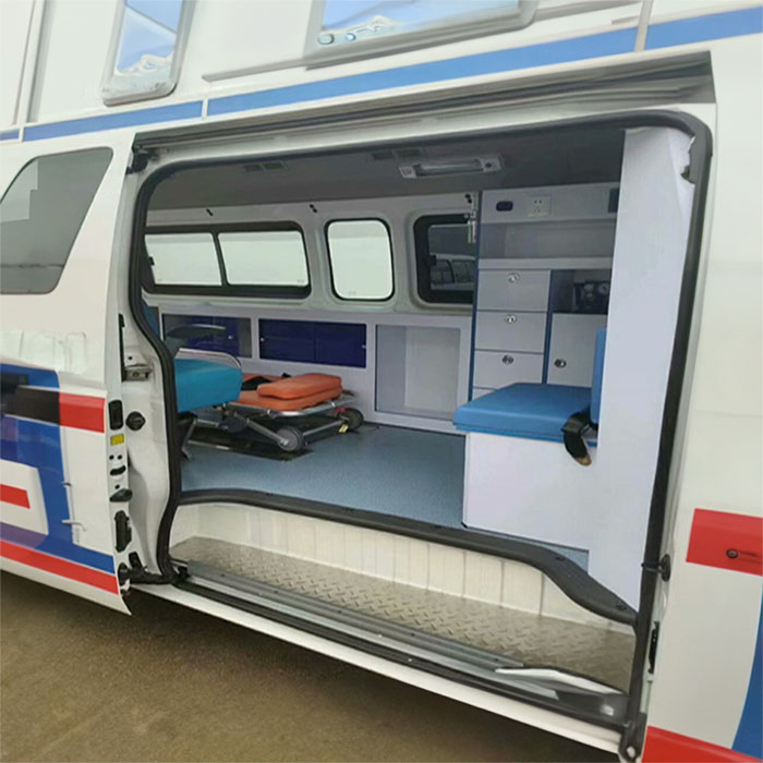 河南中原区哪里有救护车租赁租赁到信阳市光山县正规救护车出租公司