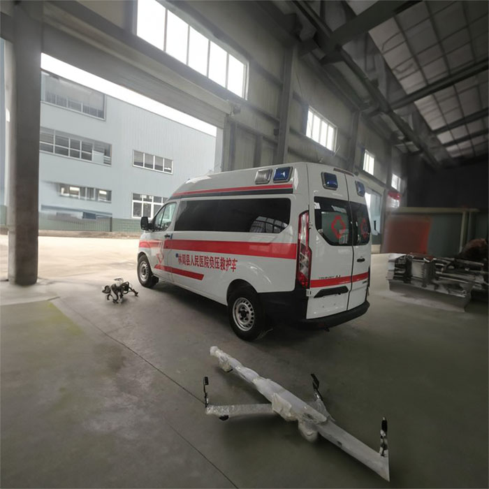 郑州市预约私人救护车转运到河南安阳市中医院 救护车出租公司费用多少