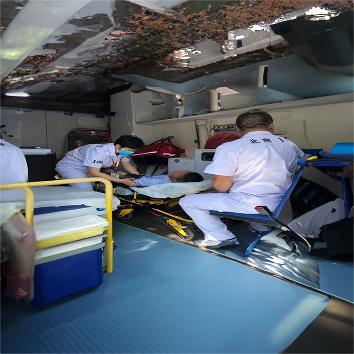 郑州市管城租赁私人救护车到河南河南科技大学附属医院 出租120救护车多少钱一公里