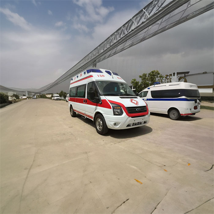 河南管城租私人救护车转院到中国五二医院 救护车出租哪个公司好