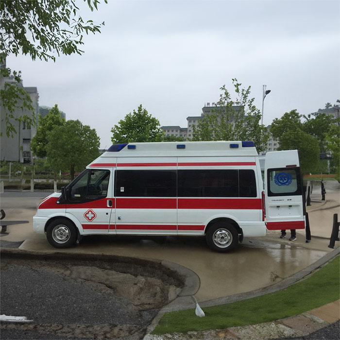 郑州市中原长途救护车护送到新乡市凤泉区租赁租赁救护车