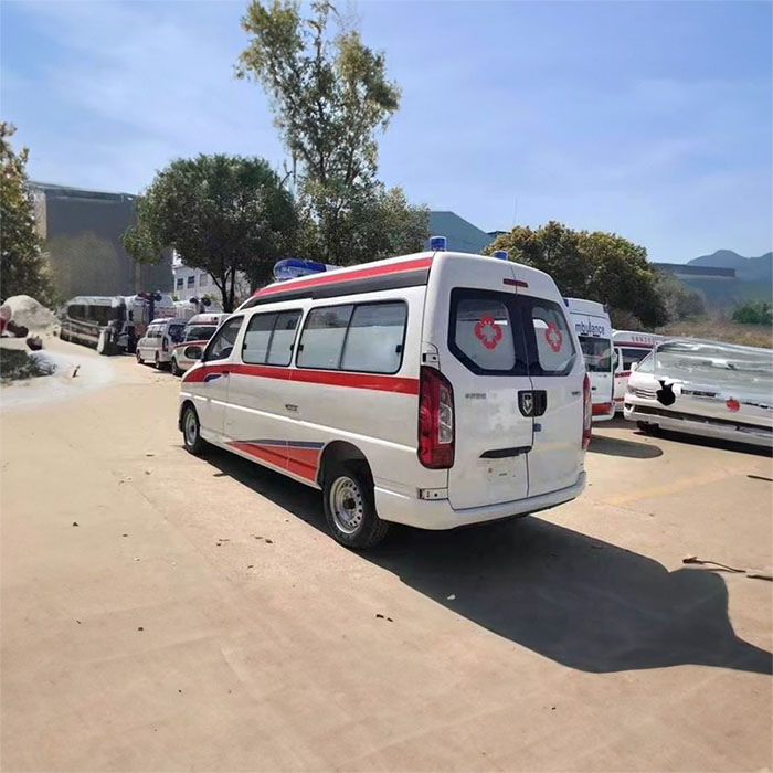 郑州市二七区预约私人救护车租赁到濮阳市人民医院 私人救护车出租怎么样