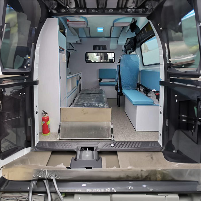 河南郑州市新密市预约私人救护车租赁到河南焦作市第二人民医院 转院救护车出租要多少钱