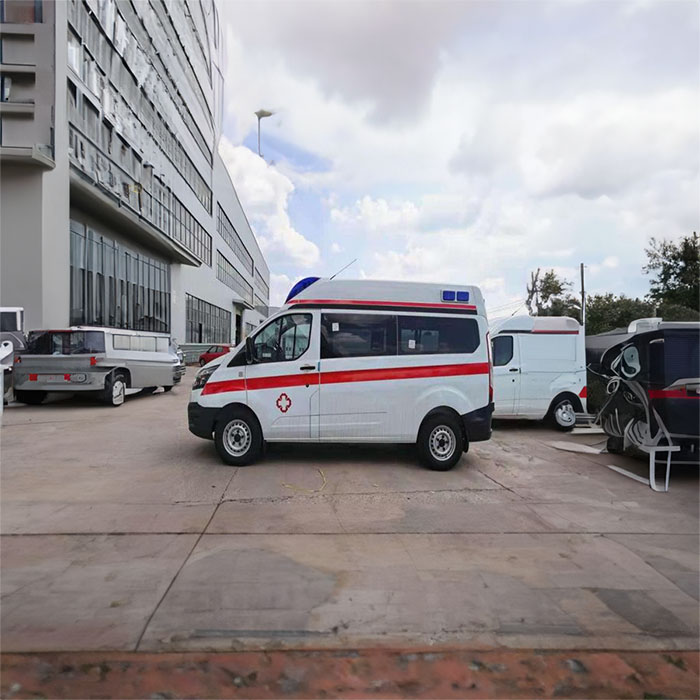 河南郑州新郑市私人救护车租赁到河南南阳市中心医院 哪里出租救护车