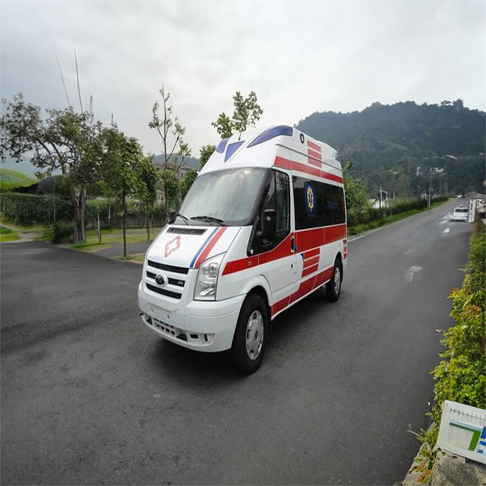 郑州市二七区哪里有救护车租赁转运到濮阳市台前县救护车出租
