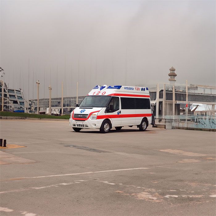 河南郑州新密救护车出租出租到开封市尉氏县救护车出租转运