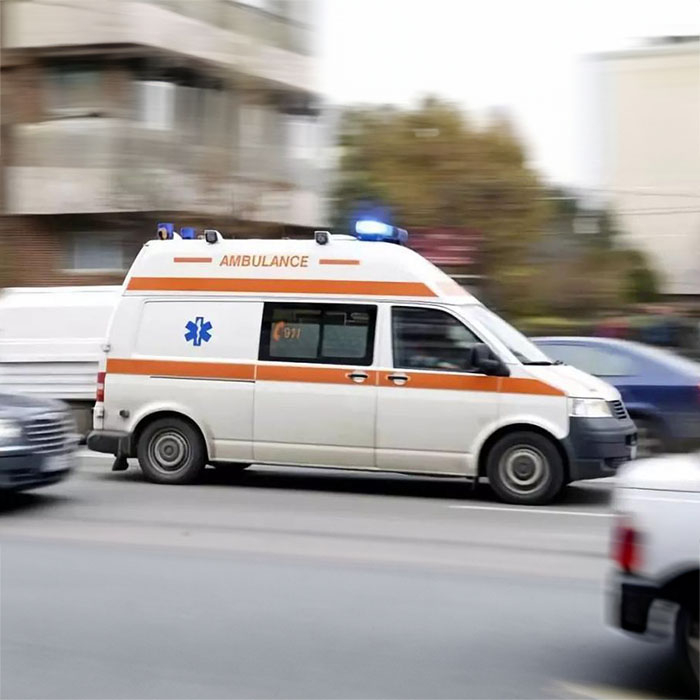 登封市救护车出租到驻马店市救护车为什么收费那么贵