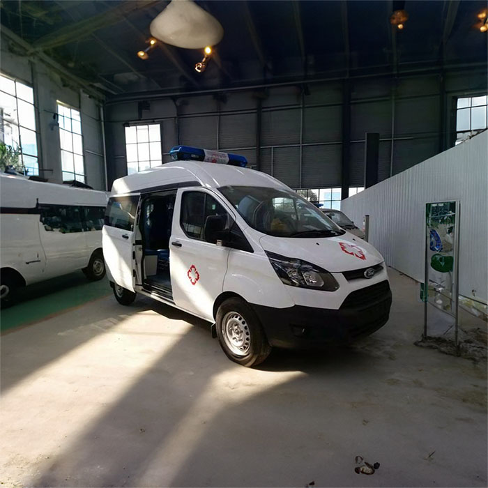 河南郑州市中原区哪里有救护车租赁转院到周口市太康县救护车租赁长途