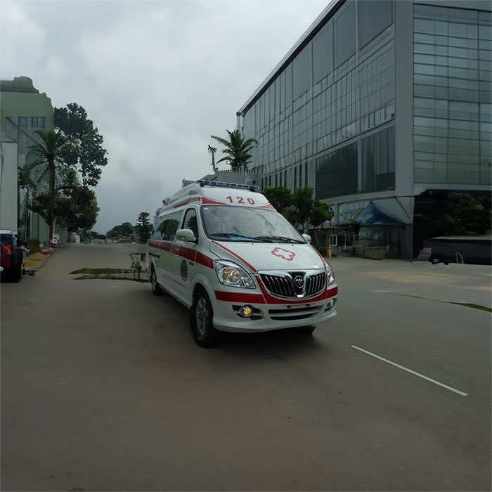 河南郑州市二七私人救护车租赁到河南省中国一六Ｏ医院 长途救护车出租哪里专业