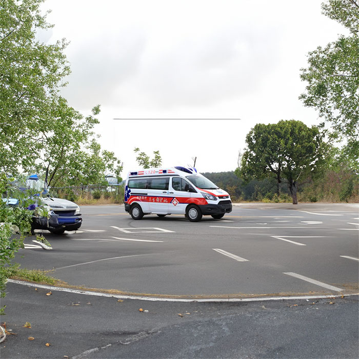 河南郑州市私人救护车出租到新乡医学院一附院 救护车出租要多少钱