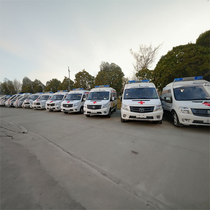 郑州经开区租120私人急救车到河南省河南中医学院附属医院 救护车出租价格表多少钱