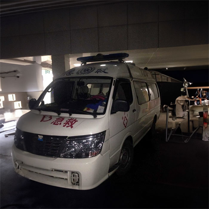 河南郑州惠济救护车出租中心转运到三门峡市卢氏县重症转运救护车-救护车出租