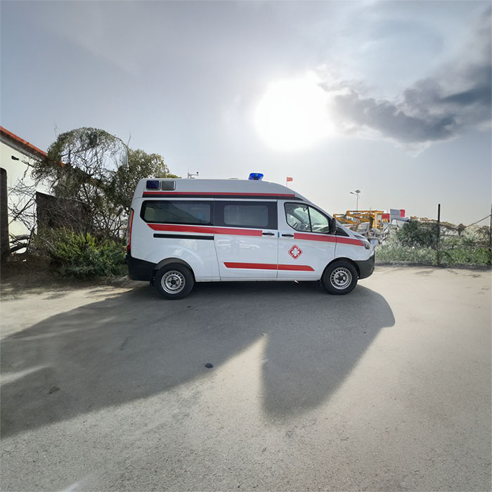 郑州市航空港120私人救护车租赁到河南省人民医院 救护车出租电话电话是多少