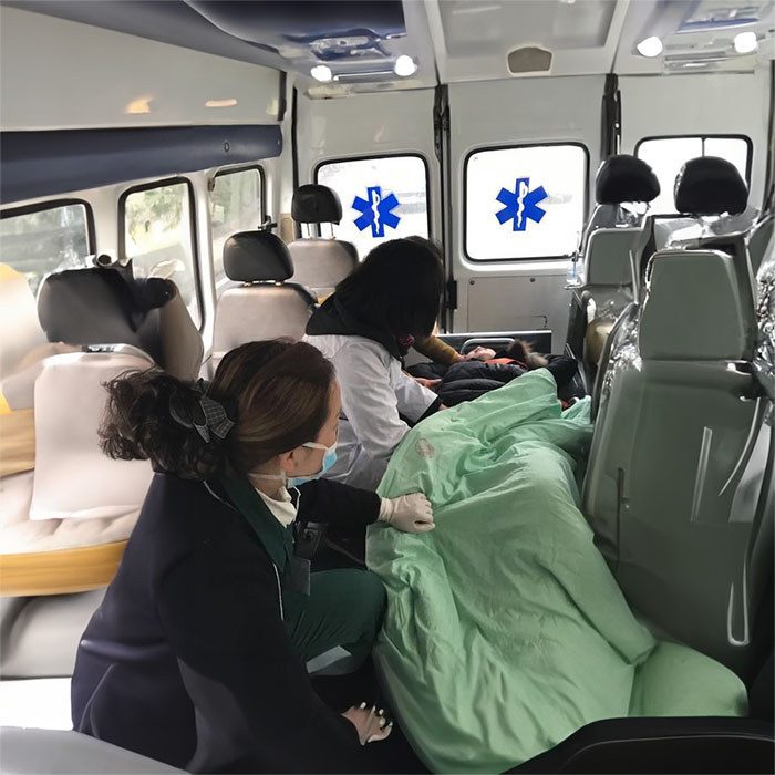 郑州市中原租救护车到洛阳医学高等专科学校附属医院 哪里有长途救护车出租公司