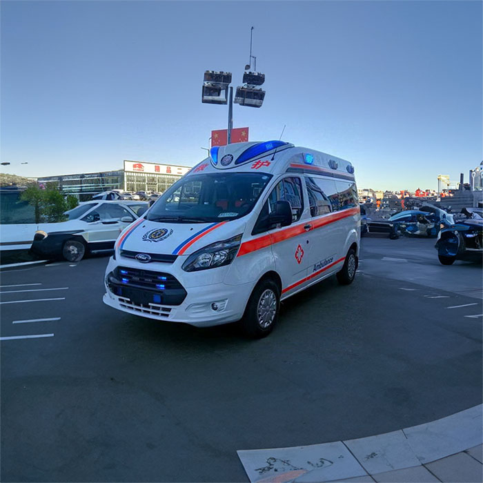 郑州120私人救护车租赁到信阳市中心医院 哪里有私人救护车出租