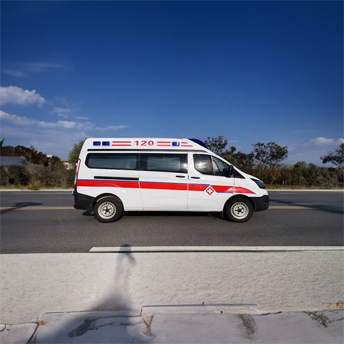 河南郑州新郑市跨省救护车出租转运到南阳市淅川县正规救护车出租转运-救护车出租