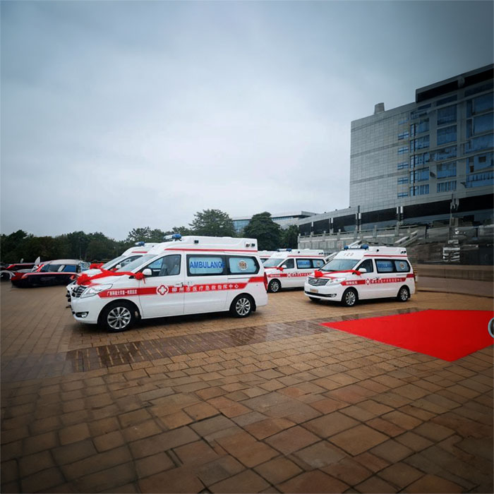 河南郑州巩义市租赁私家救护车转院到河南省新乡医学院第二附属医院 长途救护车出租哪里专业