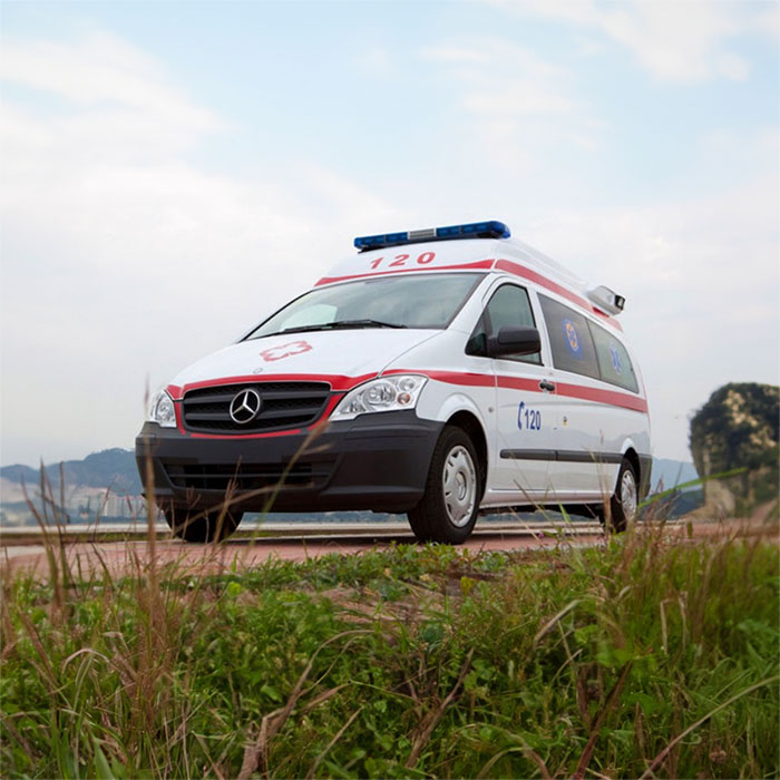 河南郑州新密市预约私人救护车租赁到郑州人民医院 救护车出租公司有哪些公司