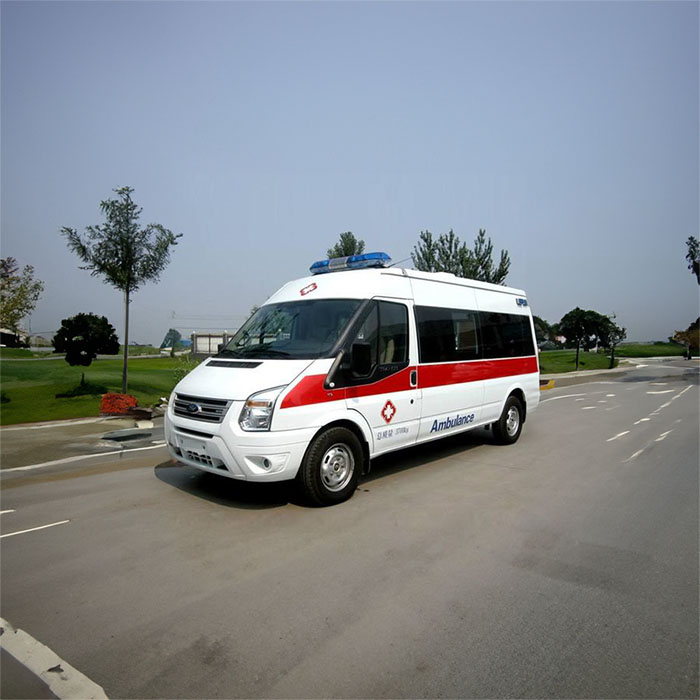 郑州市高新区预约私人救护车转运到中国一五O中心医院 私人救护车出租多少钱