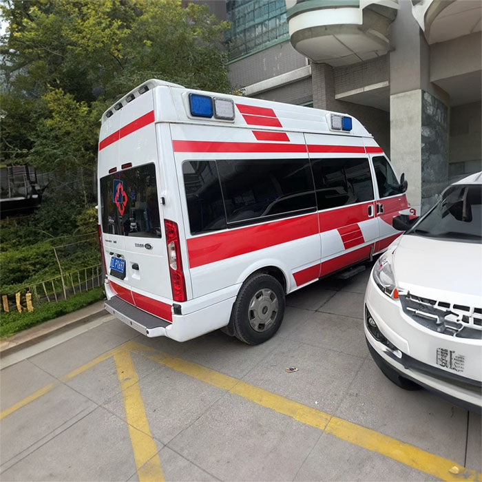 河南郑州市上街区医院救护车出租到平顶山市卫东区救护车出租