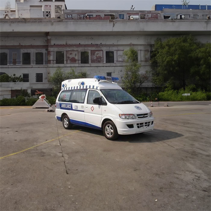 河南郑州市金水区120私人救护车租赁到河南省新乡医学院附属医院 120救护车出租费用是多少