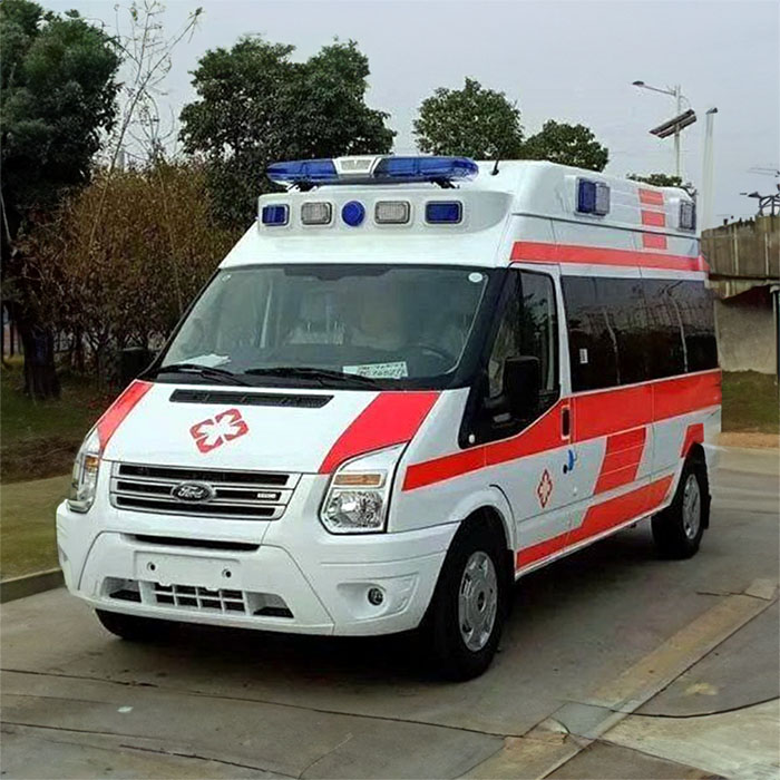 河南郑州郑东新区租用私人救护车护送到郑州人民医院 救护车出租 电话是多少钱