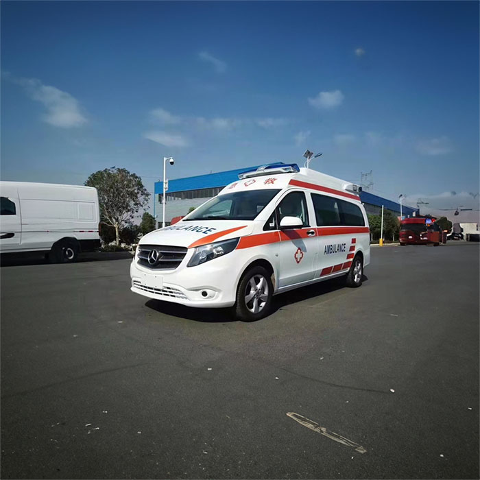 郑州市登封救护车出租中心护送到商丘市民权县救护车租赁长途