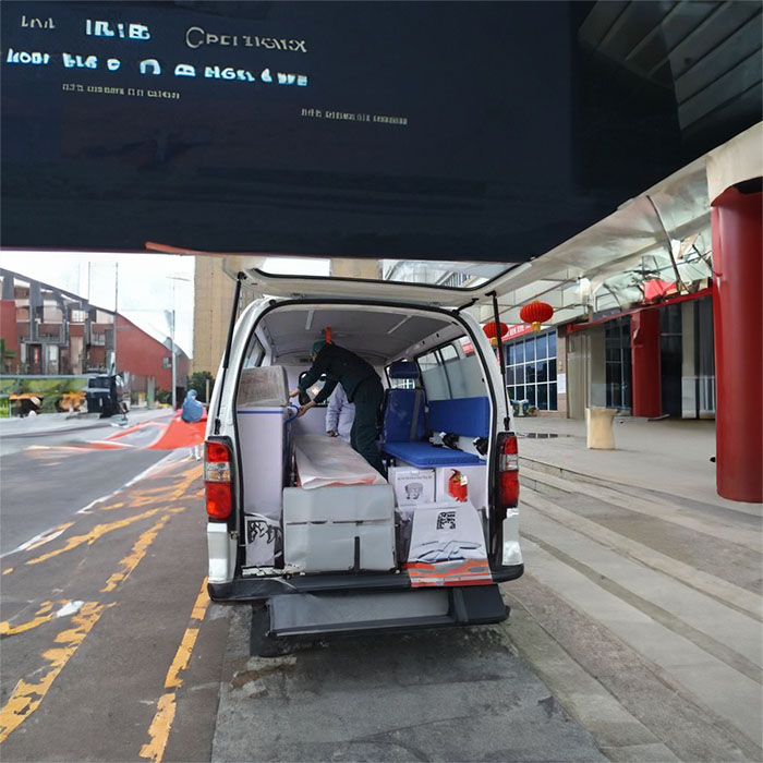 2023年河南中牟县出院回老家到漯河市郾城区转院怎么联系救护车