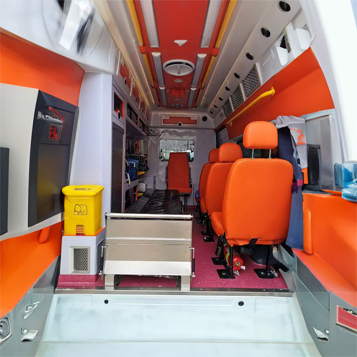 郑州市新郑租救护车护送到河南许昌市中心医院 哪里救护车出租