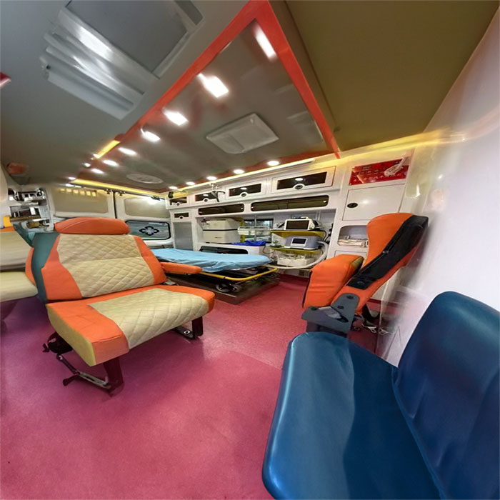 郑州市中原区120私人救护车租赁到河南省华源新乡市中心医院 救护车出租价格表多少钱