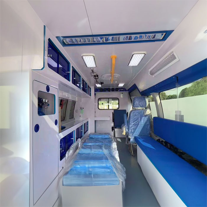 河南郑州航空港租救护车护送到河南省洛阳医学高等专科学校附属医院 救护车出租一般多少钱租赁