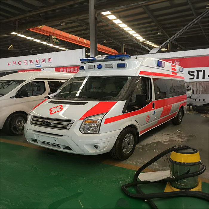 河南郑州金水区长途救护车护送到南阳市卧龙区叫救护车电话