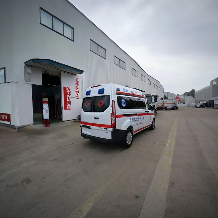 河南惠济租用私人救护车护送到河南省妇幼保健院 救护车长途出租多少钱一公里