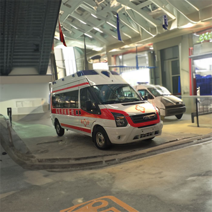 新密租用私人救护车到郑州大学附属医院 跨省救护车出租哪里靠谱