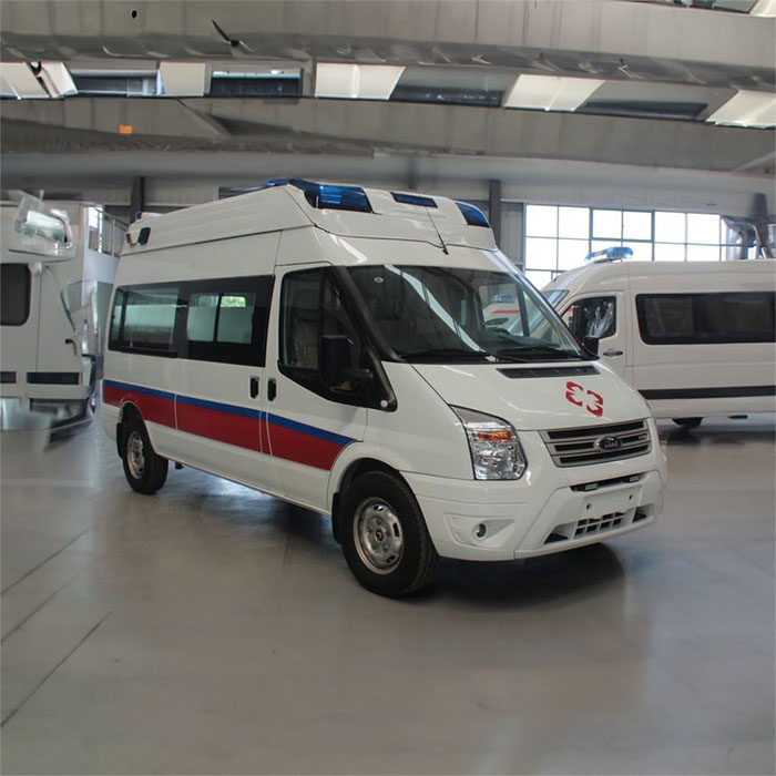 河南郑州市经开区租私人救护车转院到河南省漯河市人民医院 救护车出租 电话是多少