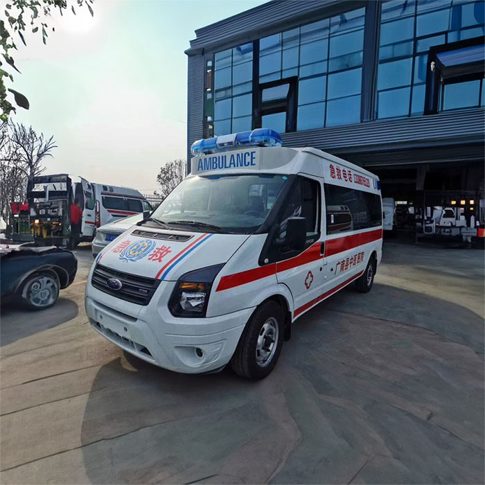 惠济区租赁私人救护车转运到中原油田总医院 救护车出租一般多少钱租赁
