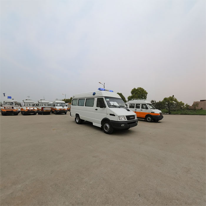 河南郑州市二七区正规救护车出租转院到焦作市沁阳市急救车护送转运收费-救护车出租