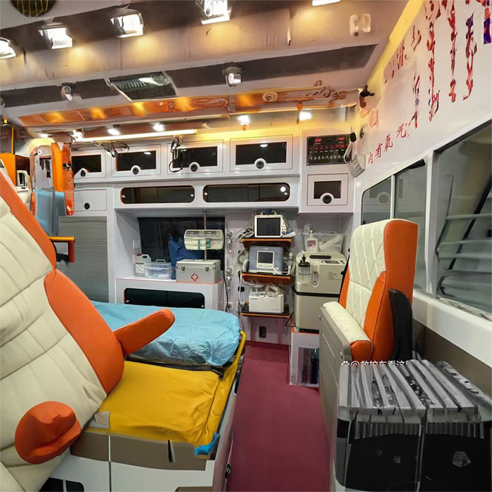 郑州本地救护车出租到郑大五附院 救护车出租电话多少钱