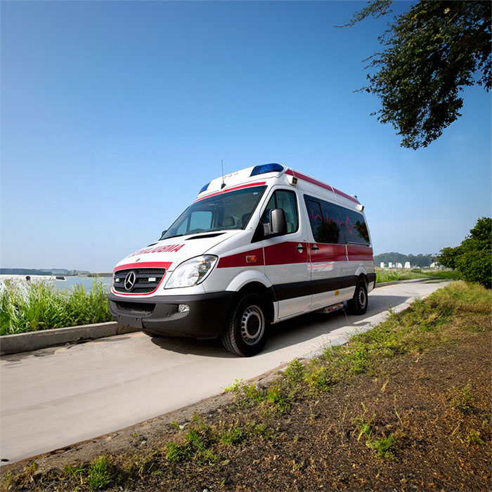 郑州中原租赁救护车出租到洛阳市偃师市租赁急救车电话