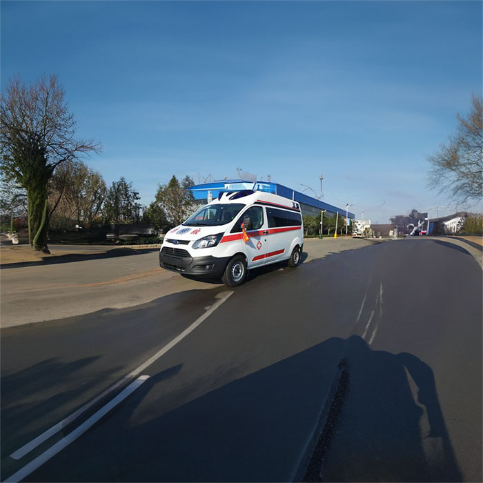 河南高新区救护车出租公司护送到平顶山市救护车租赁
