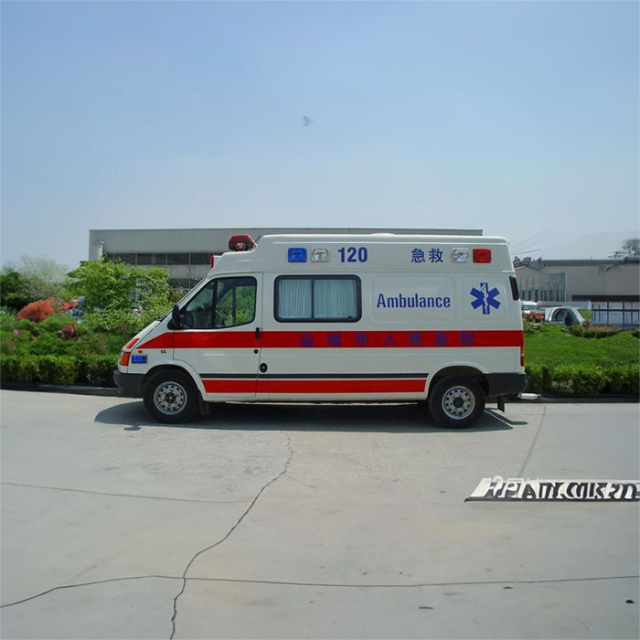 河南郑州市上街区救护车出租中心到漯河市召陵区出租救护车