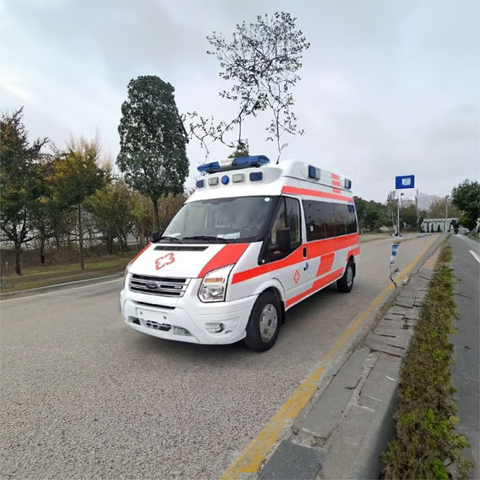 河南郑州上街区租用私人救护车护送到平顶山市人民医院 救护车辆出租哪个好