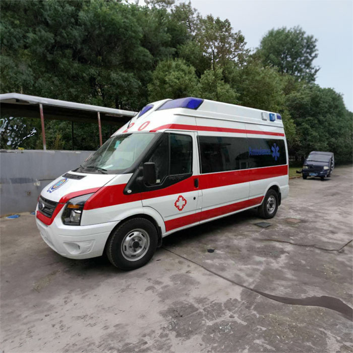 河南登封预约私人救护车转运到河南郑州同济医院 哪里个体出租救护车便宜