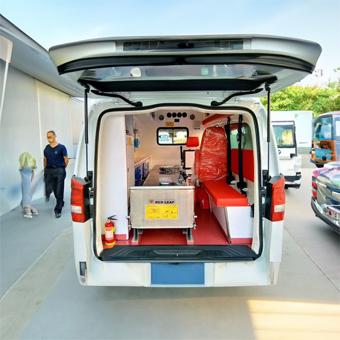 郑州上街区私人救护车出租到河南安阳地区人民医院 救护车出租要交多少钱