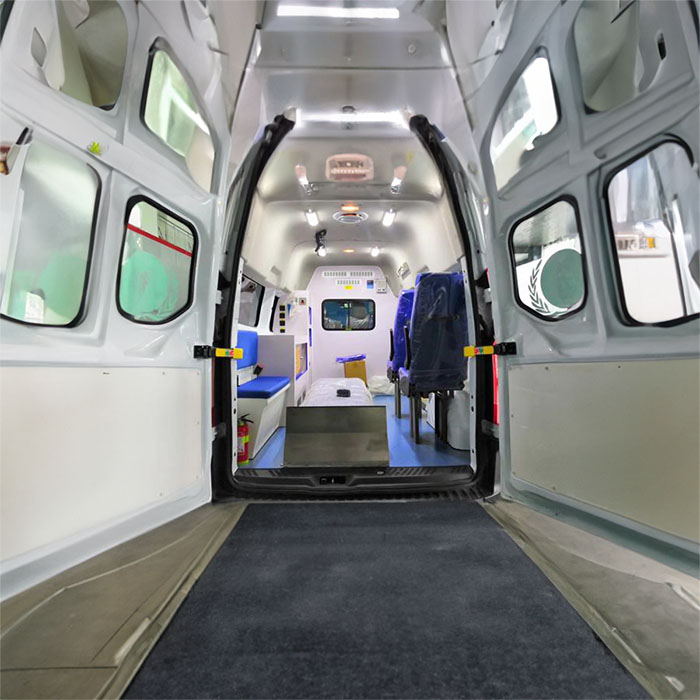 郑州市二七区租私人急救车到河南开封光大医院 救护车出租多少钱