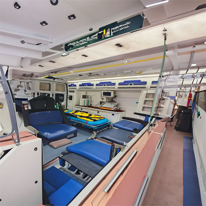 2023年河南郑州市新密市康复护送到周口市商水县私人救护车租赁电话