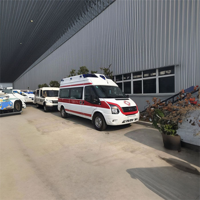 郑州本地长途救护车转运到安阳市安阳县救护车长途转院价格