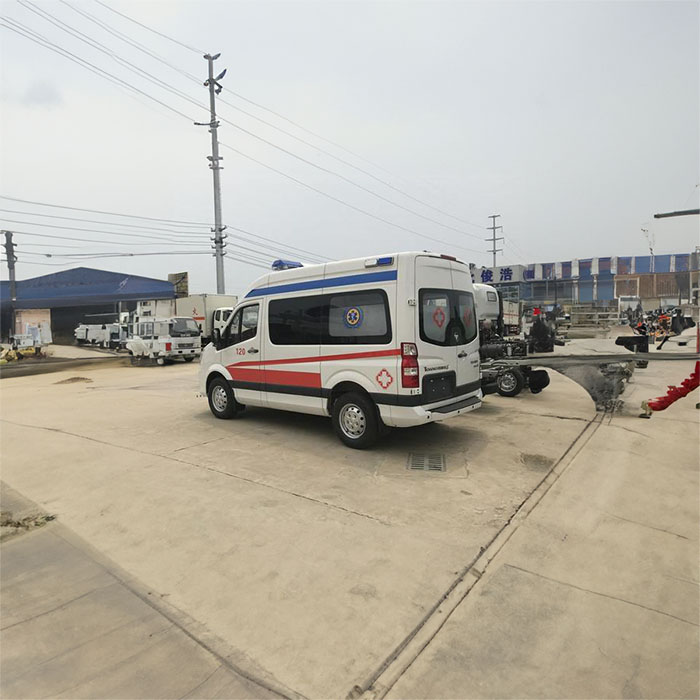新密市租私家救护车转院到南阳市中心医院 急救救护车出租哪里专业