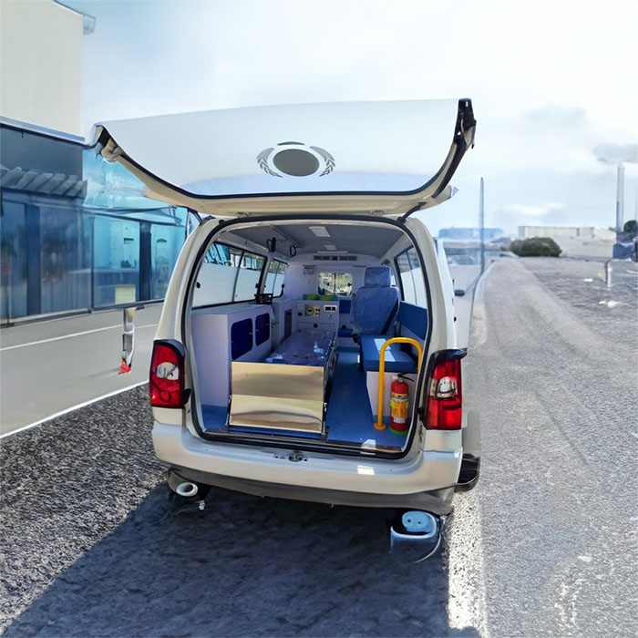 河南新郑市租120私人急救车到河南省河南科技大学附属医院 救护车出租租赁电话是多少